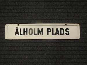 ÅLHOLM PLADS - org skilt Københavns Sporveje
