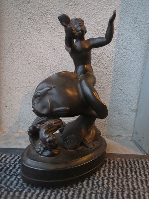 JUST ANDERSEN -  vintage sculpture