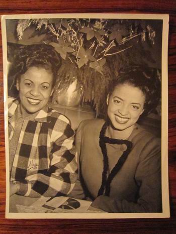 DOLORES PARKER & KAY DAVIS - org. Maas photo from. New York