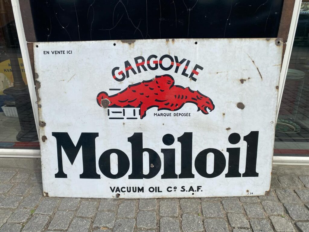 Instagram post from danskeplakater. This post is in position 1.