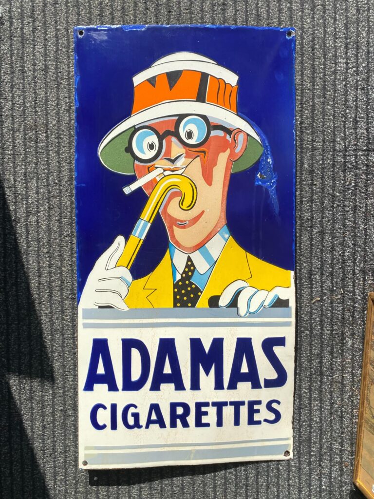 Instagram post from danskeplakater. This post is in position 9.