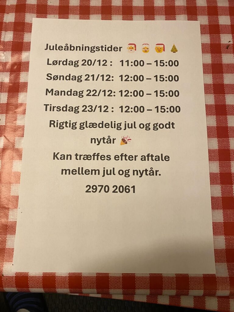 Instagram post from danskeplakater. This post is in position 14.