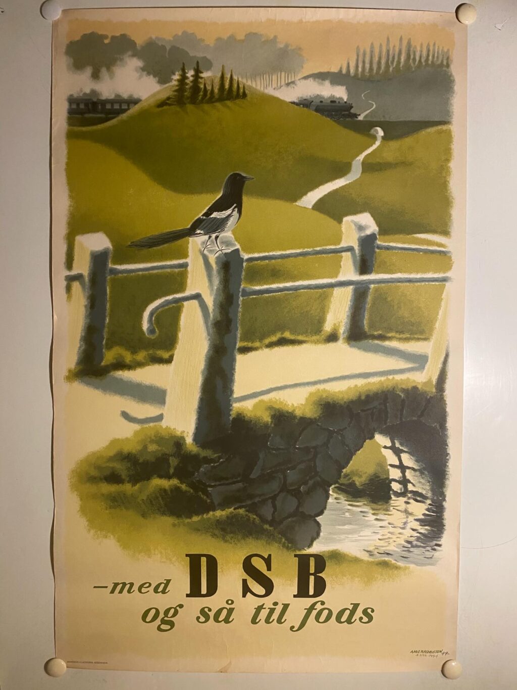 Instagram post from danskeplakater. This post is in position 8.