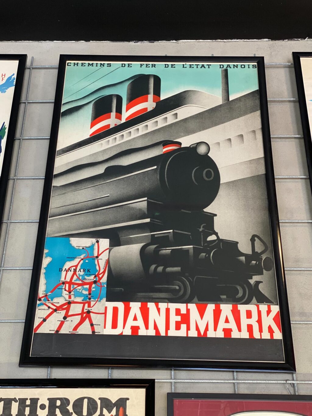 Instagram post from danskeplakater. This post is in position 1.